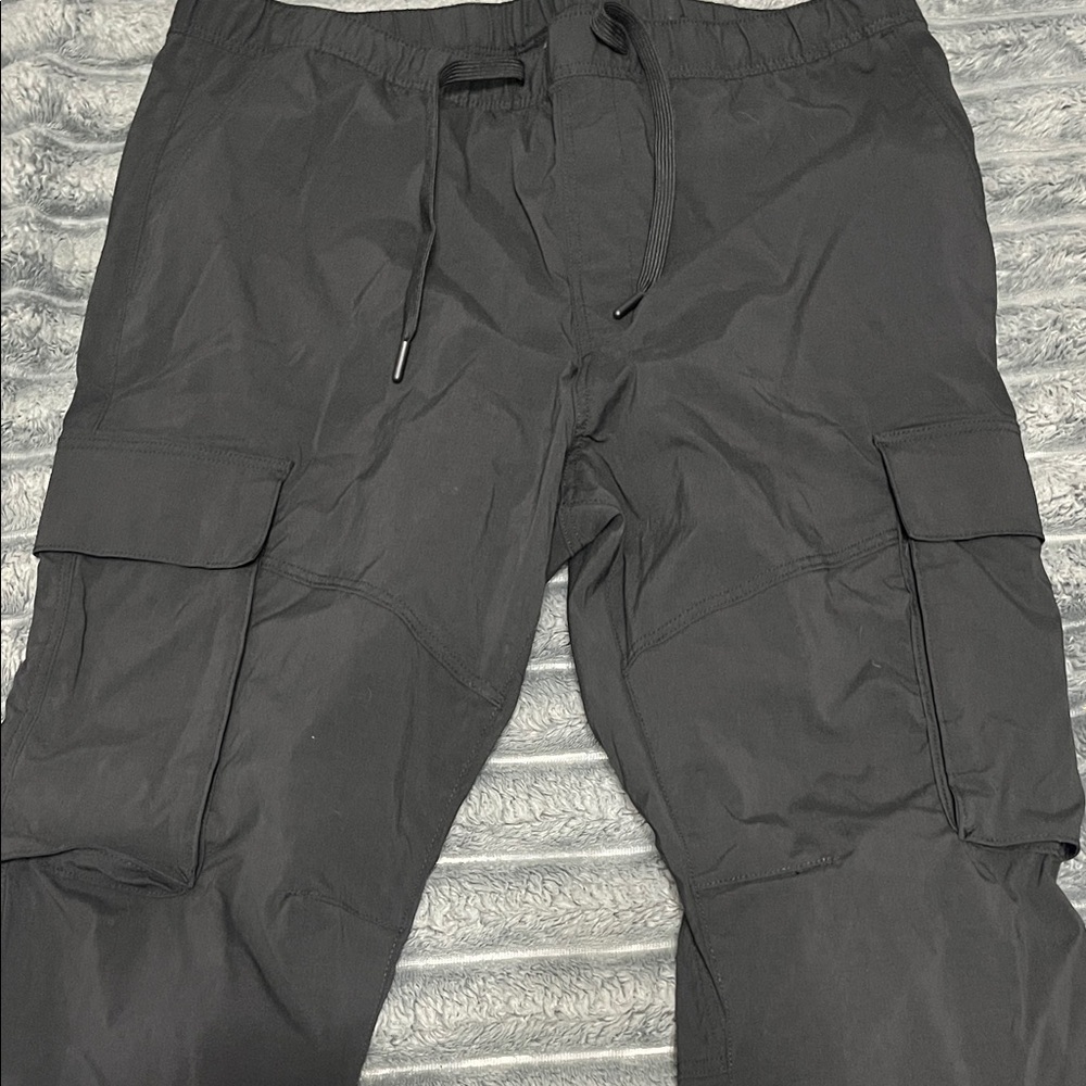 Men's Black Cargo Jogger Pants - Comfort Fit